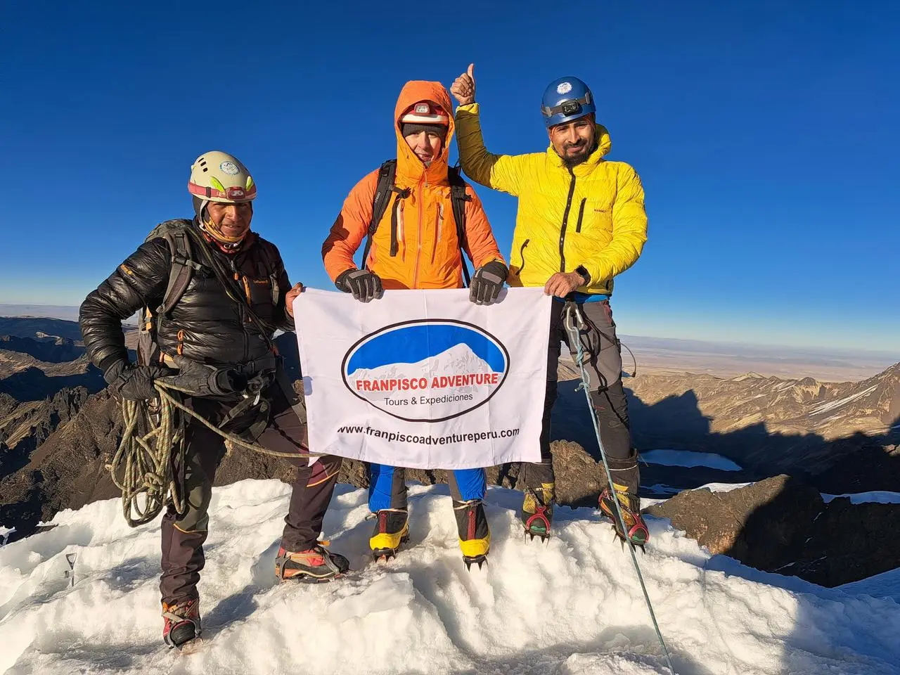 Expediciones Pequeño Alpamayo y Sajama - 2