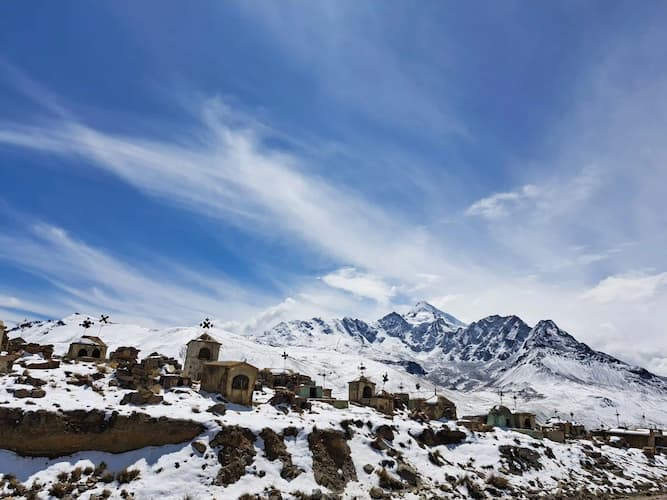 Tour Uyuni Salt Flats + Huaynapotosi Mountain Ascent