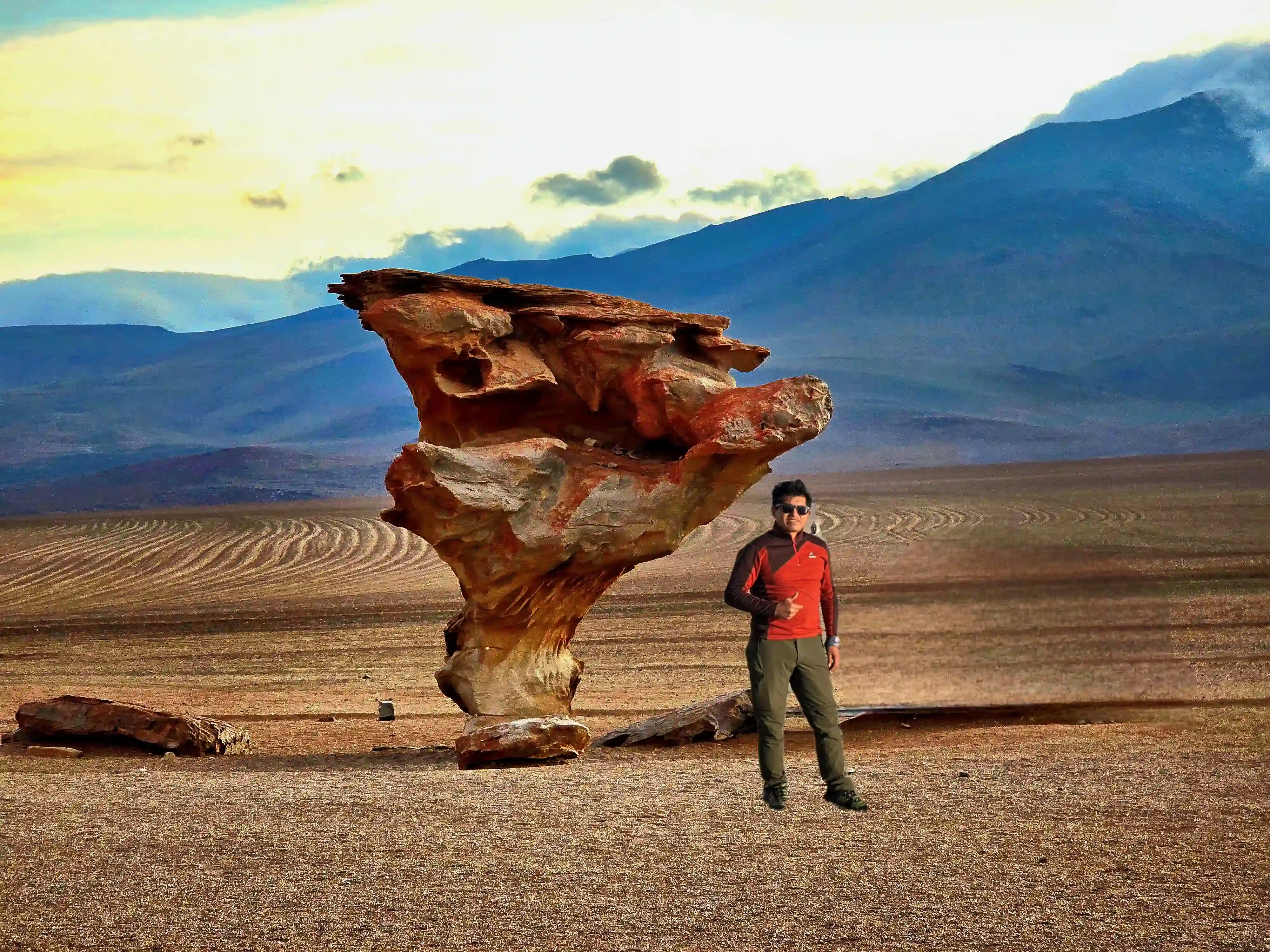 Tour Uyuni Salt Flats – Sun Island - 12