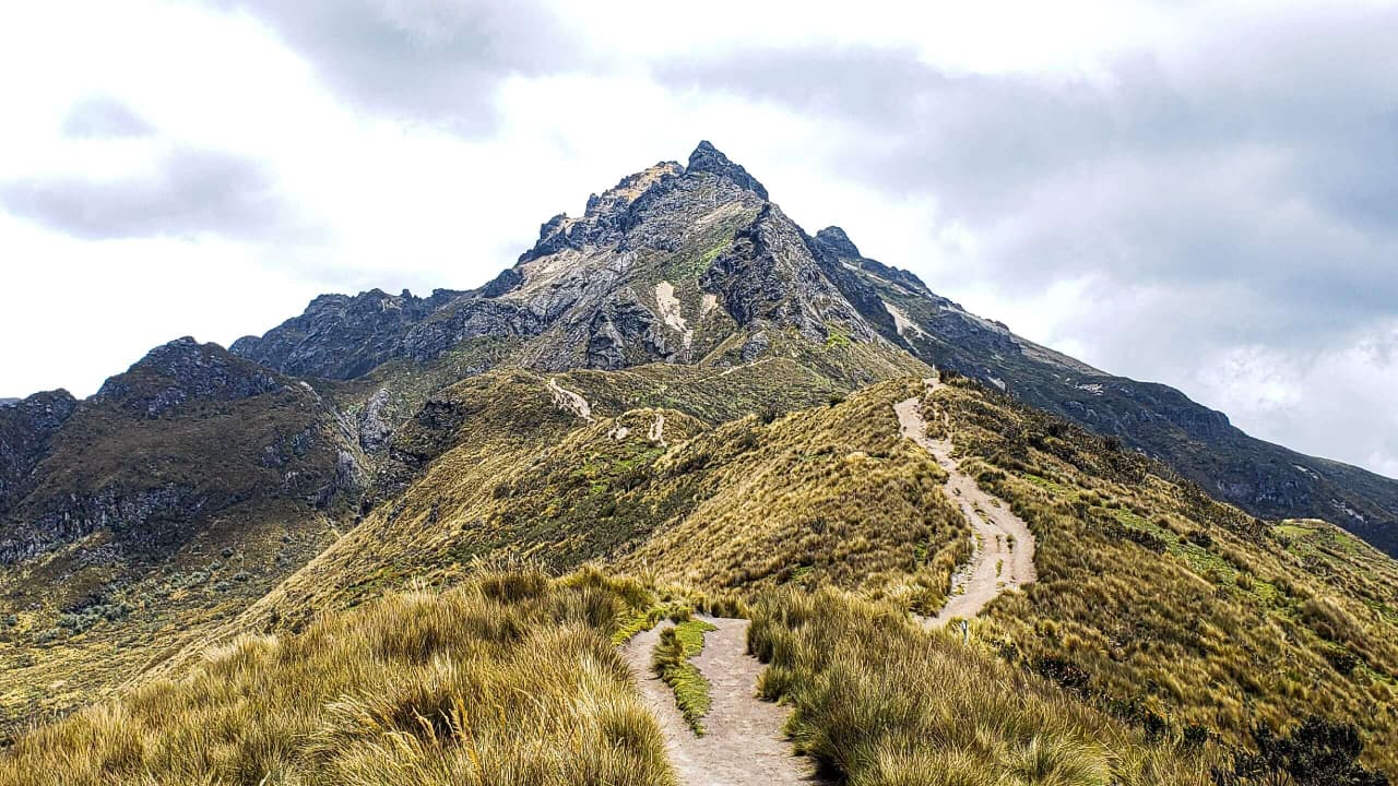 Los andes ecuador – sudamerica - 1