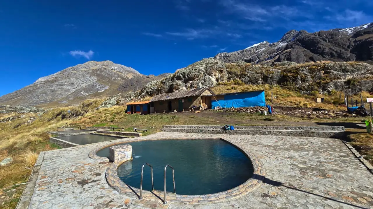 Trekking Cordillera Huayhuash 360  - 12