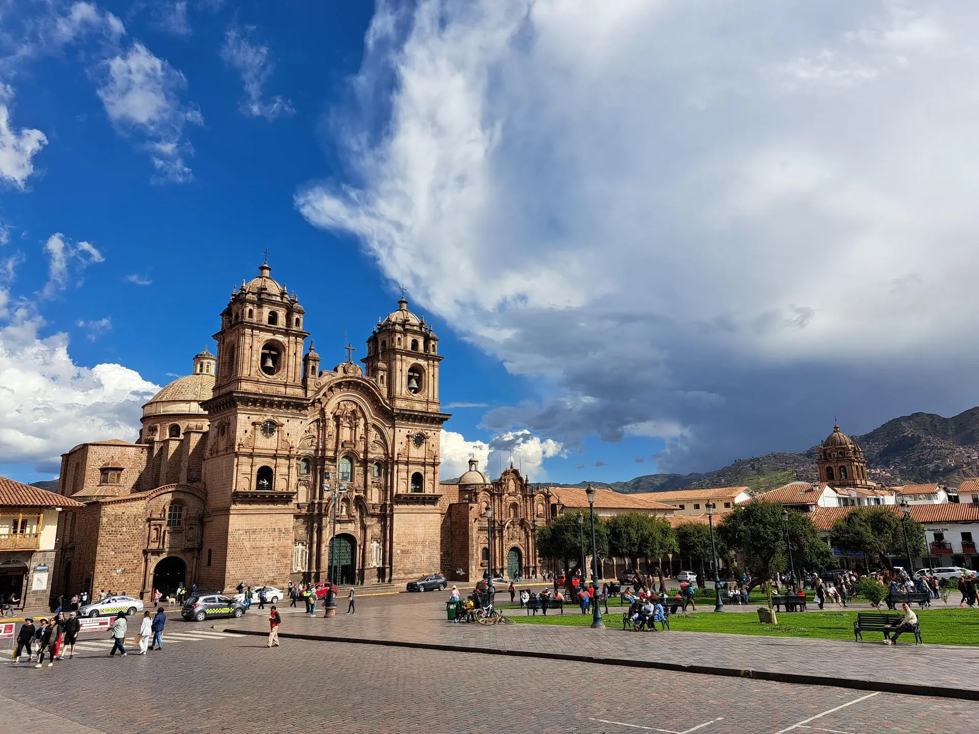 Descubre Perú y Bolivia: Viaje de Confort de 19 Días - 11