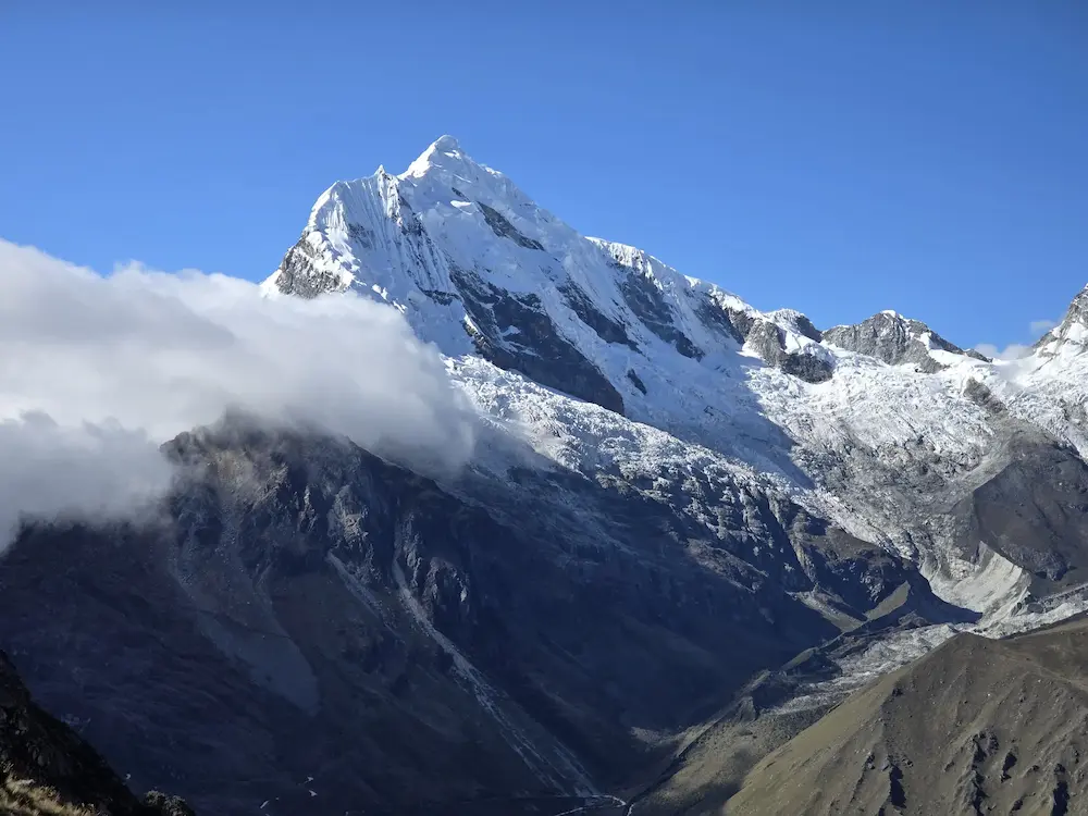 Escalada en hielo y roca Perú